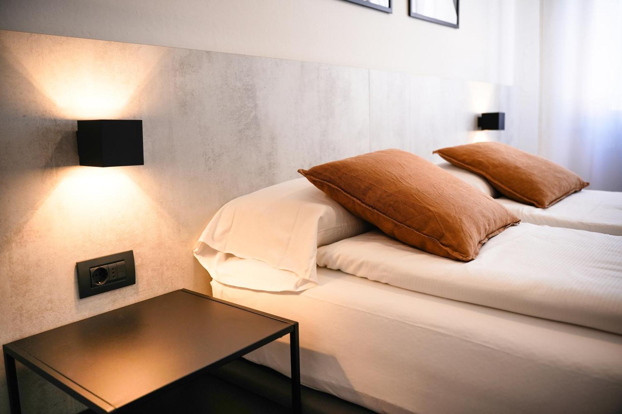 Double or Twin Room Balcony